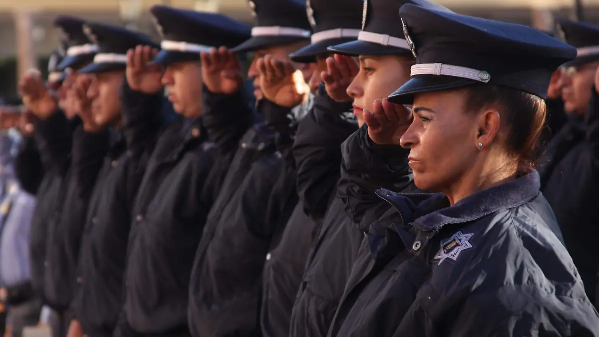 POLICIAS - Fco Meza - El Sol de Leon (1)